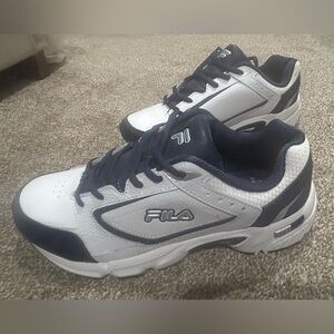 New DLS Foam Fila Demicus 7 Workout Shoes in Blue & White
